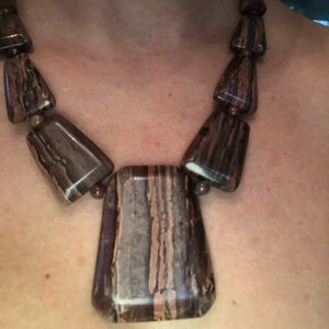 DTR - DESERT ROSE TRADING / JAY KING MINE FINDS